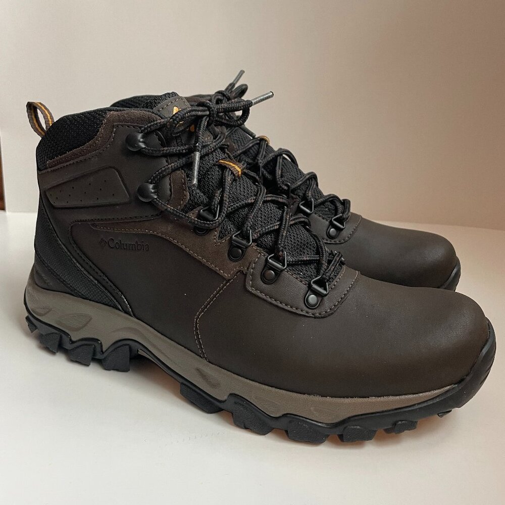 SOLD NWT Columbia Newton Ridge Plus II Men’s 11 Waterproof Hiking Boots New With